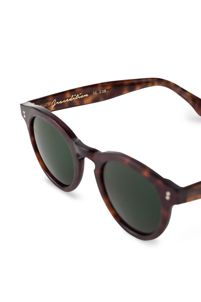 Óculos de sol, €148