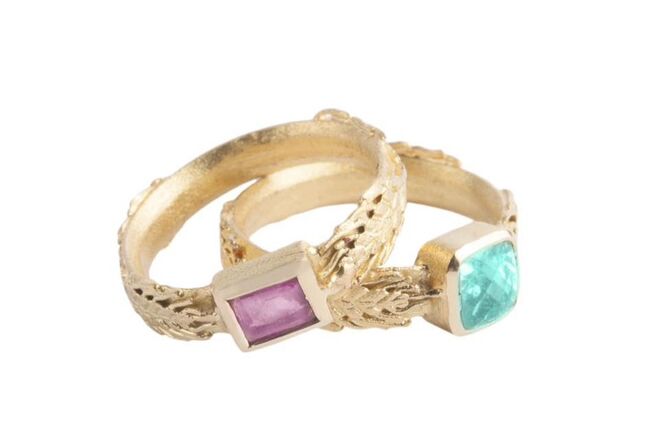 Anéis "Inseparáveis" ouro paraíba e rubi €595 cada