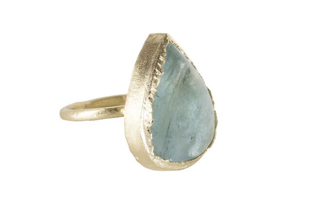 Anel "Abraço" em ouro e água marinha €880