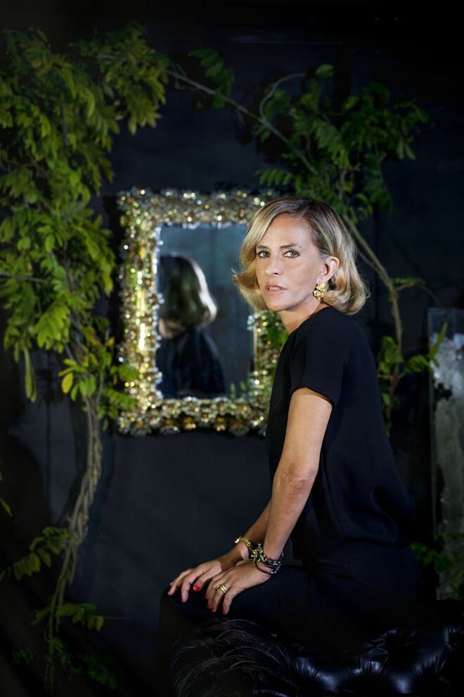 Rosarinho Cruz com brincos Flor de Laranjeira