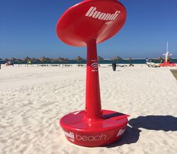 30 praias com free wi-fi  e carregador de telemóvel