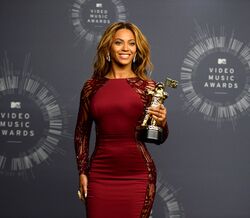 Os nomeados para os MTV VMA 2016 