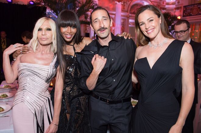 Donatella Versace, Naomie Campbell, Adrien Brody e Jennifer Garner