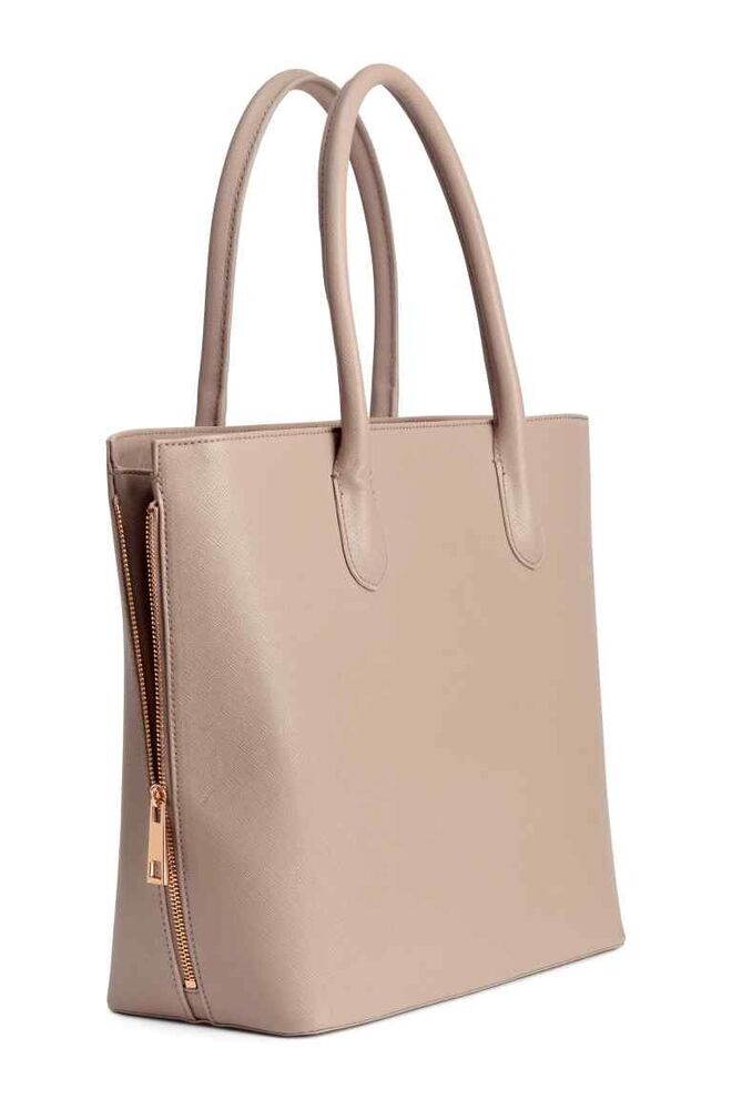 H&M, antes a 34,99€ e agora a 20,99€