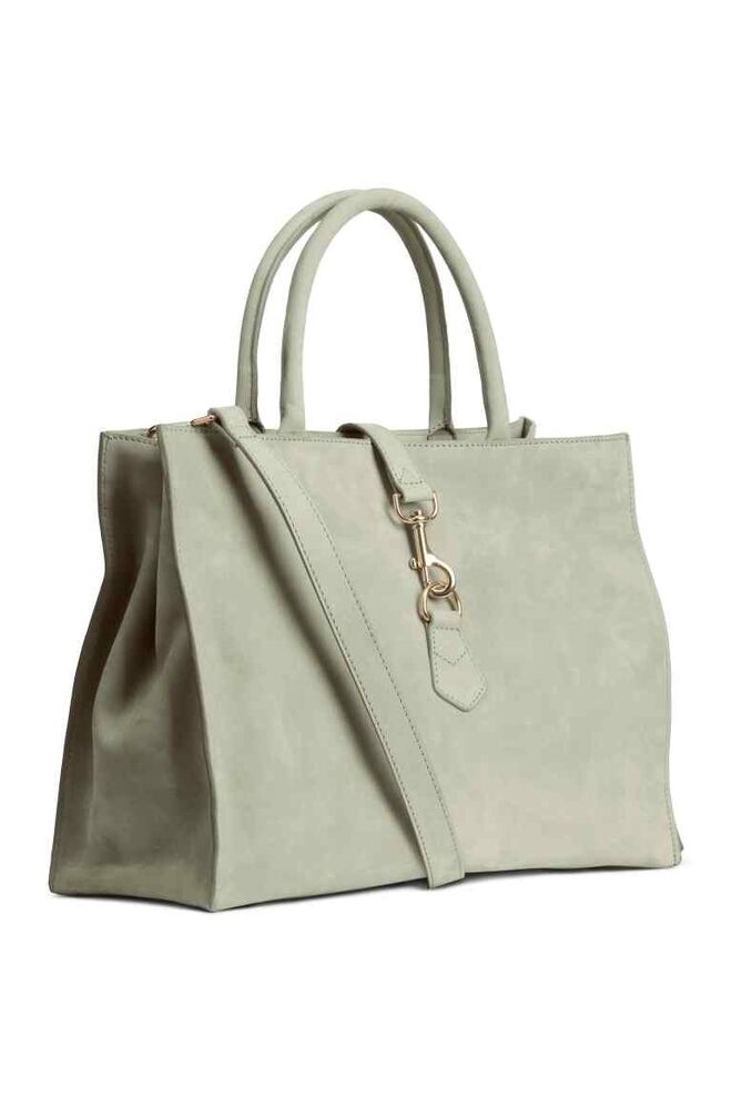 H&M, antes a 129€ e agora a 76,99€