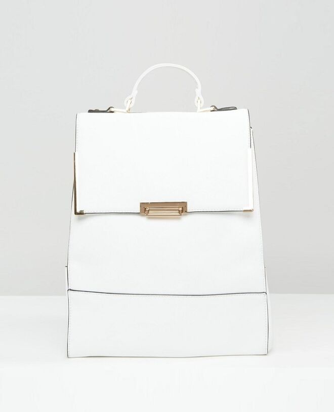 Asos, antes a 98,59€ e agora a 31,69€, em www.asos.com