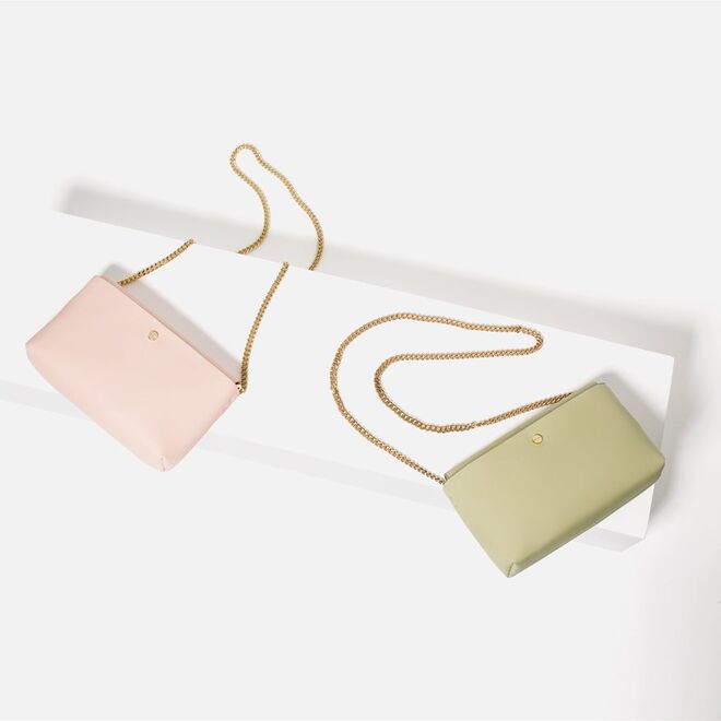 Zara, antes a 9,99€ e agora a 7,99€ (cada)