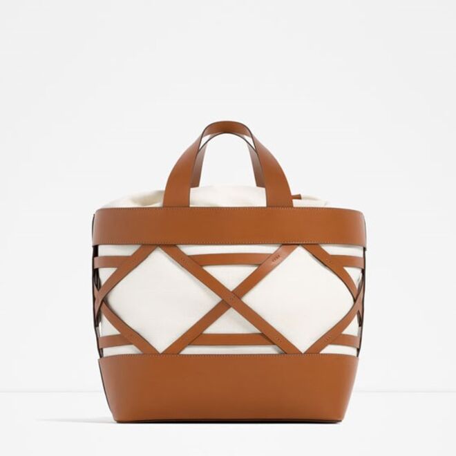 Zara, antes a 29,95€ e agora a 22,99€