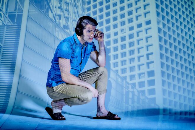 Sony h.ear on & chinelos de praia