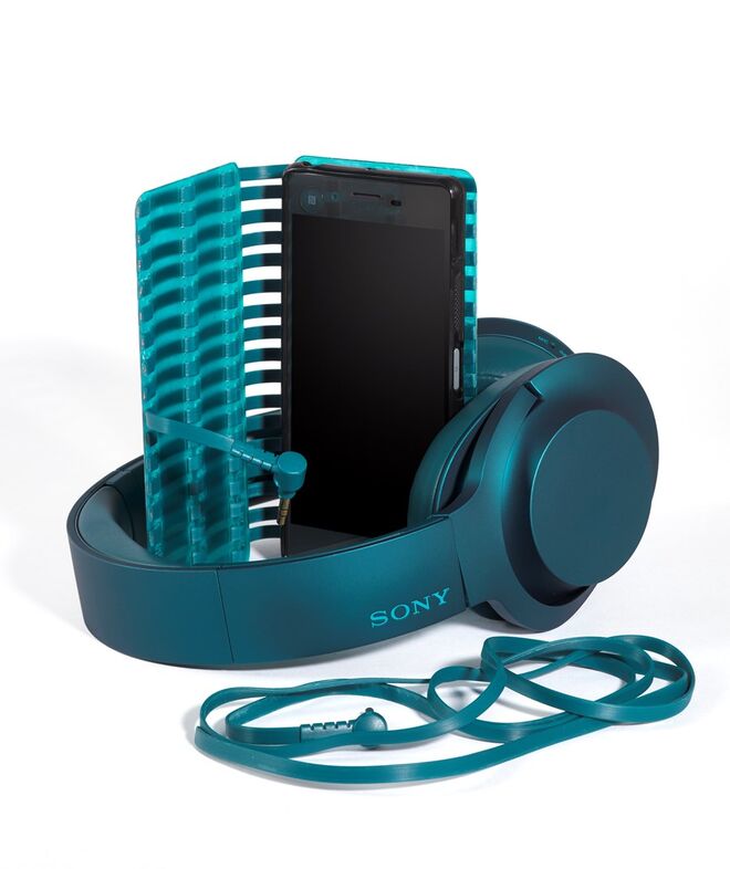 Sony h.ear on & capa para iphone