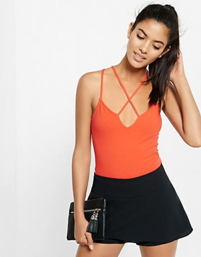 Express, €14, em www.express.com