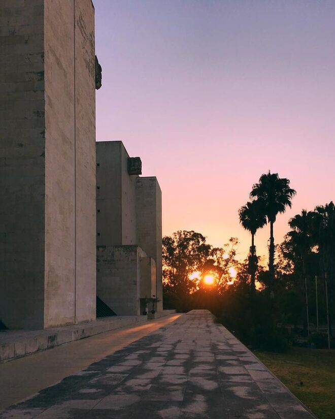 '#brutalism Alameda da Universidade'