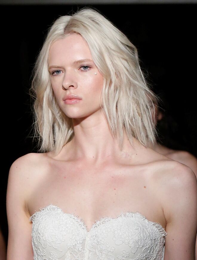 Reem Acra Bridal Collection 2017 | Beach Waves