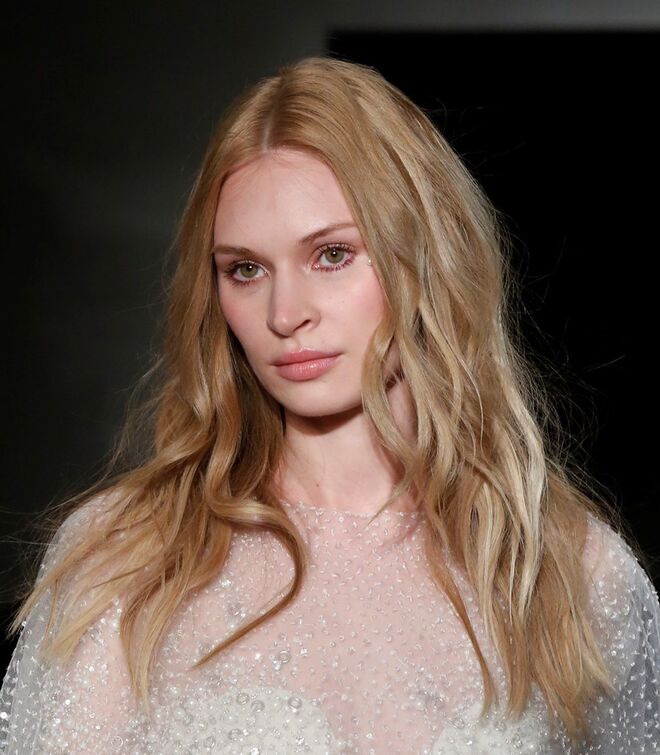 Reem Acra Bridal Collection 2017 | Beach Waves