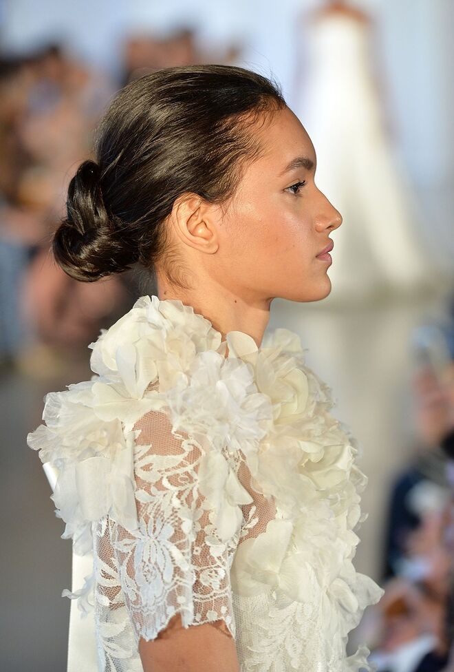 Oscar de La Renta Bridal Collection 2017 – Apanhado em coque