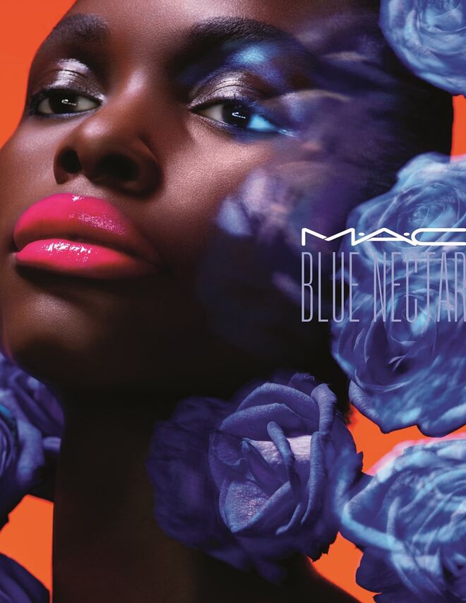 Blue Nectar, M.A.C | Lipsticks, €19,50 e Plushglass, €21