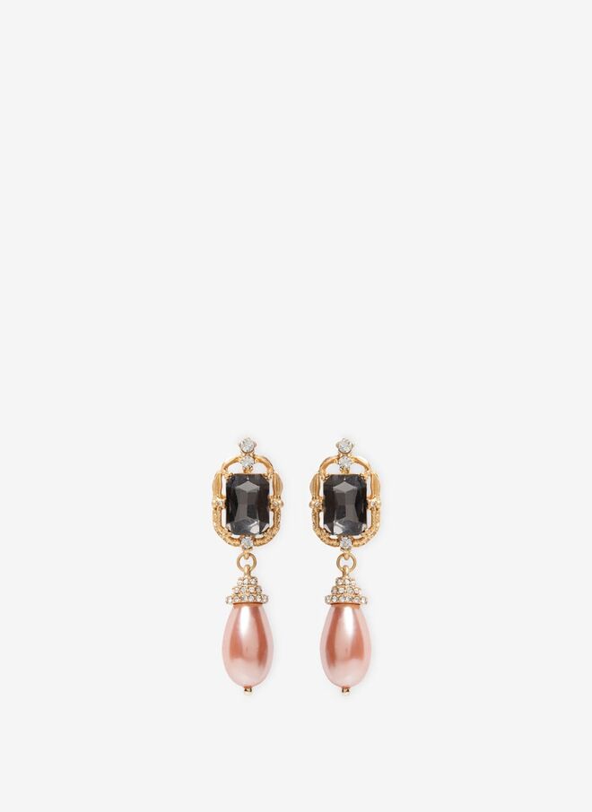 Blusão em poliuretano, €39,95, Zara