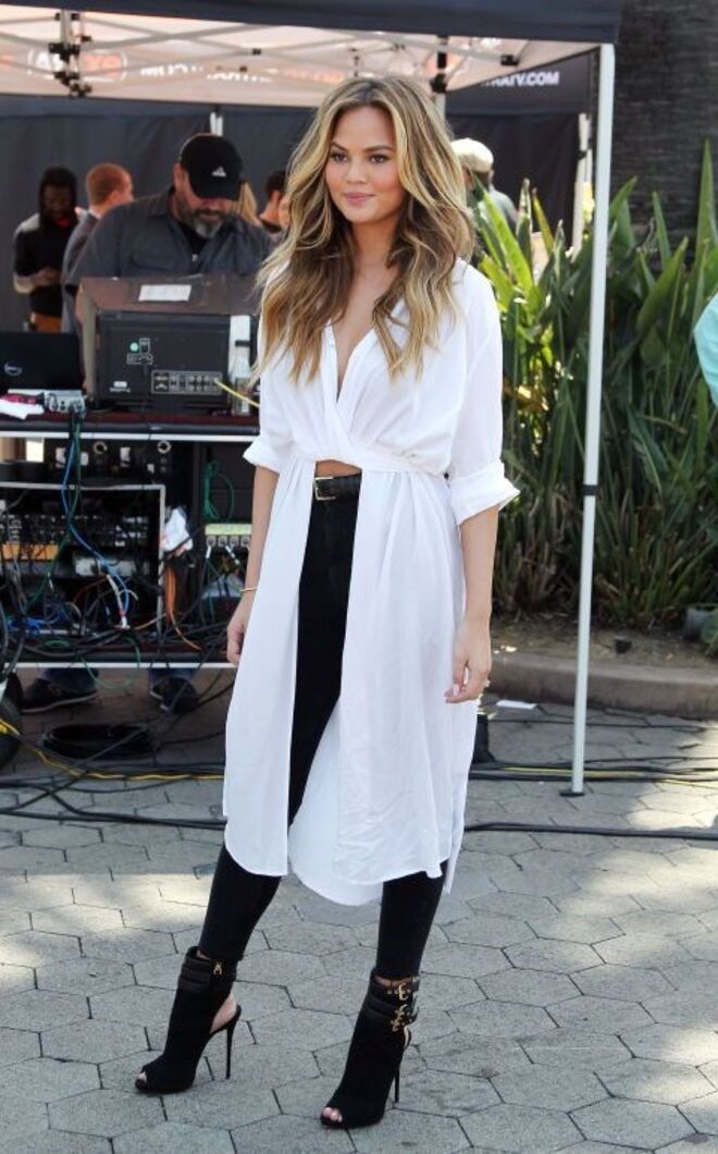 Chrissy Teigen | 30's