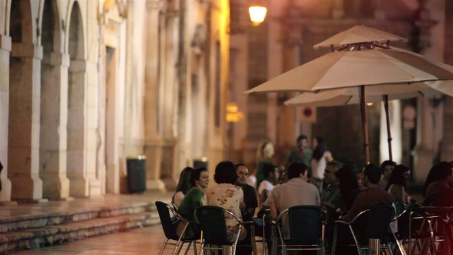 Columbus Cocktail & Wine Bar, Faro