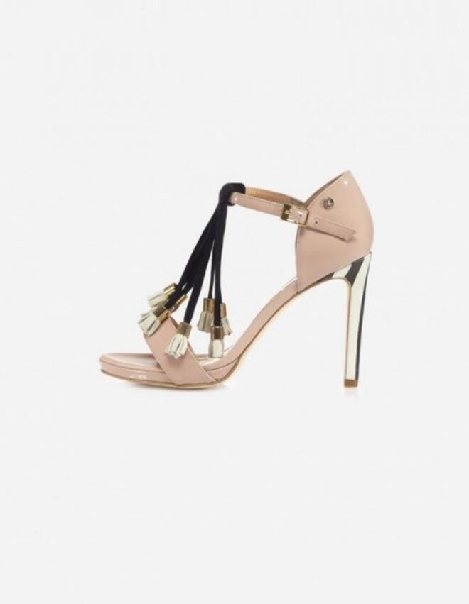 NOSTUDIO, antes a €299 e agora a €149,50