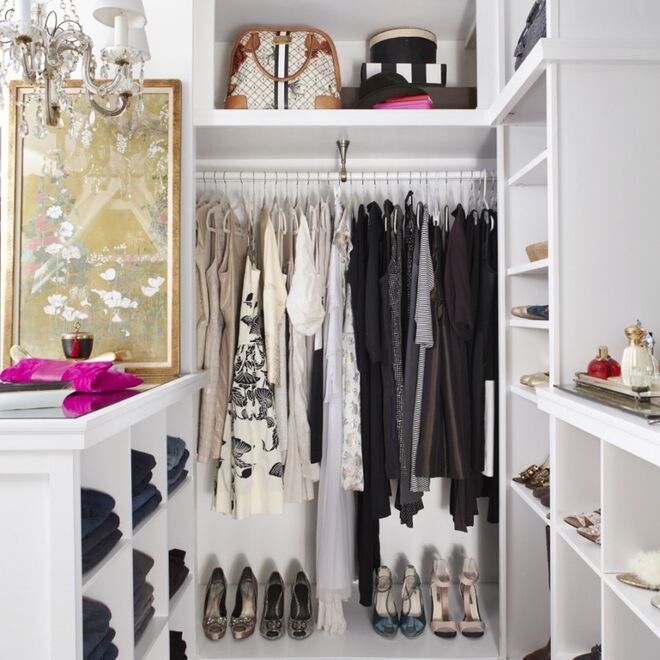 5. Seja consciente | Tudo aquilo que puder dar, não guarde em sacos. Se a peça estiver a deteriorar-se, jogue fora. Caso contrário, doar e passar ao outro faz bem à alma e ao closet.