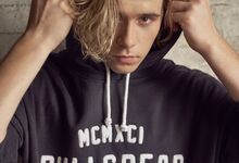 Brooklyn Beckham apoia projeto de Pull & Bear