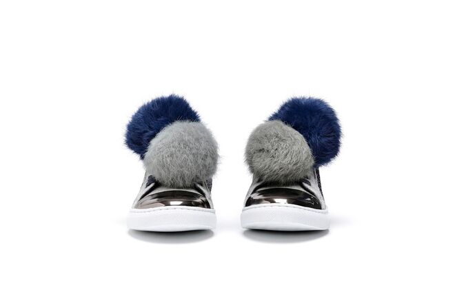 Friendly Fire (preço sob consulta)