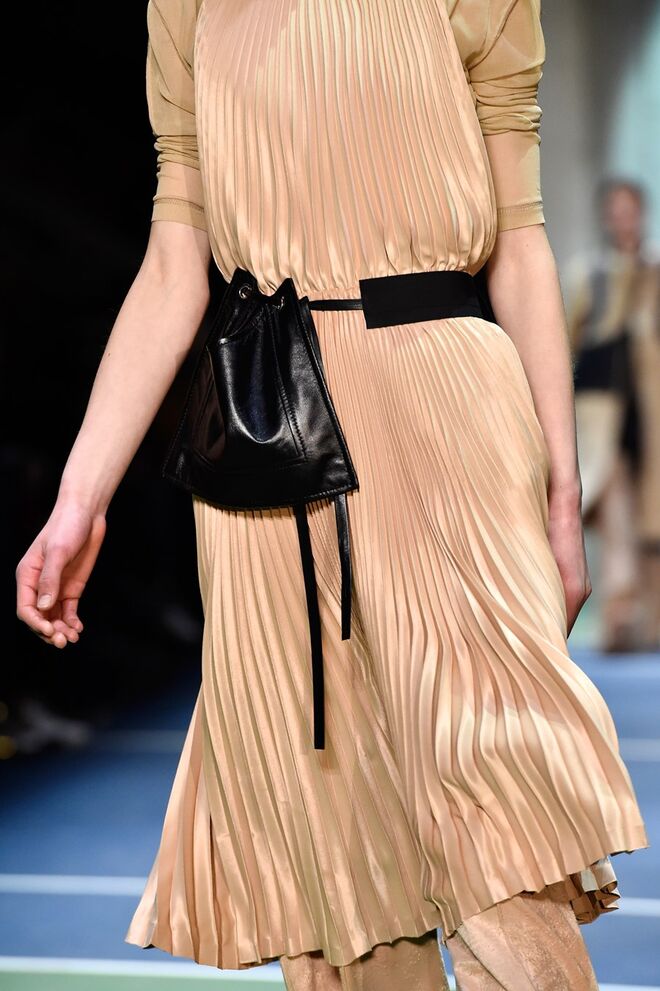 Celine (preço sob consulta)