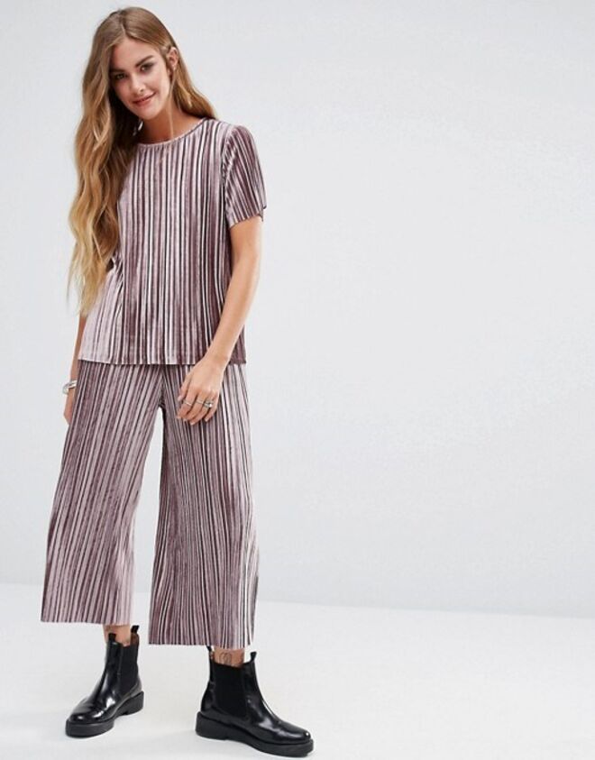 Asos, €29,99 & €33,99