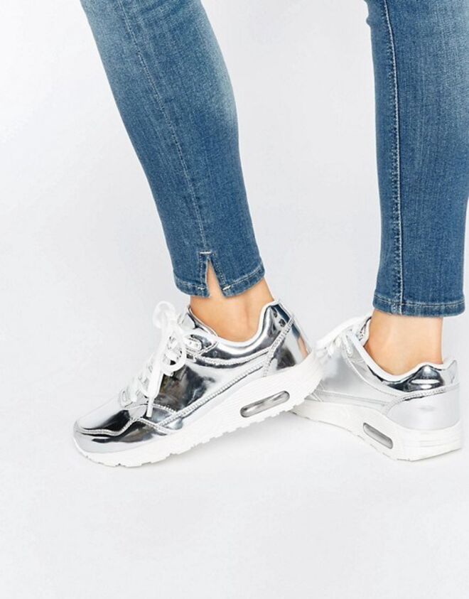 Missguided, €34,99, em www.asos.com