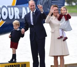 Tour rima com glamour? Sim, graças à duquesa Kate