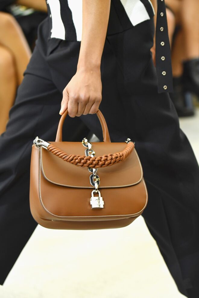 Louis Vuitton para primavera/verão 2017 | Paris Fashion Week