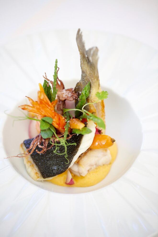 O polvo, vieiras e percebes com sabores aromáticos