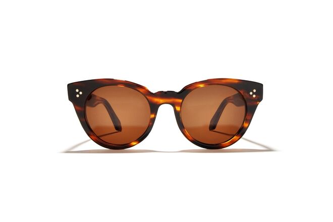 Darkside Eyewear, de €190 a €240, em mintysquare.com