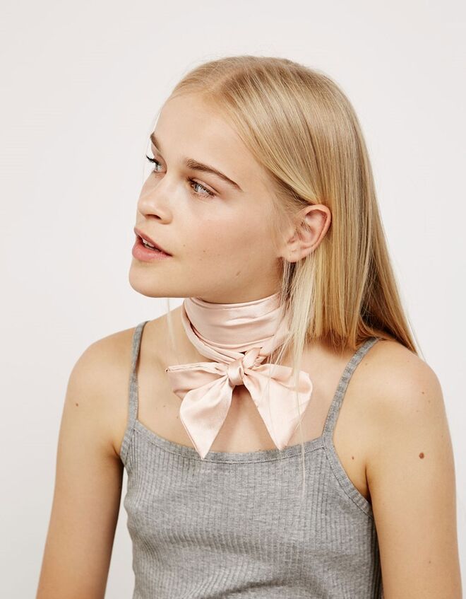 Lenço Bershka, €5,99