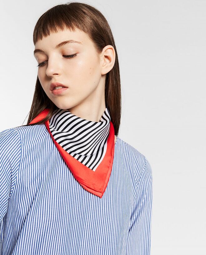 Lenço Zara, €7,95