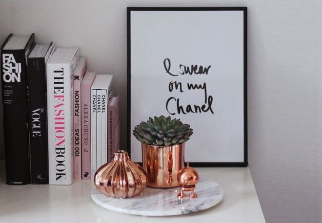 12 | Em cima de cómodas ou bancadas com outros elementos decorativos;