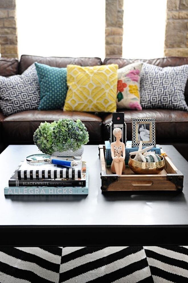 9 | Como bibelots a decorar a mesa de centro da sala de estar;