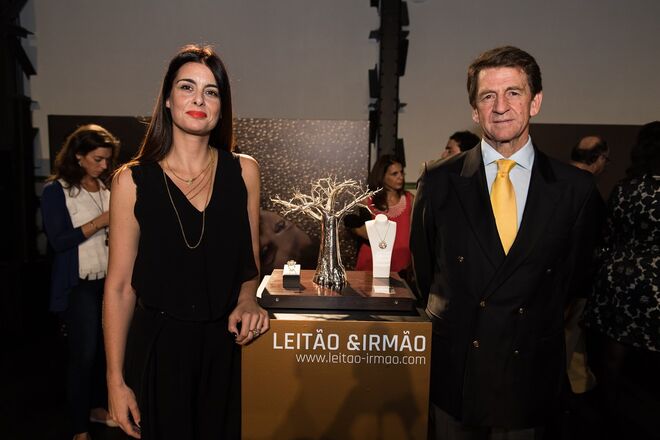 Teresa Lopes Alves e representante Leitão & Irmão