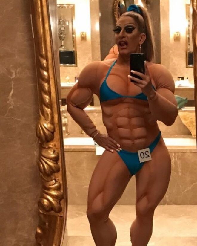 Marc Jacobs | Culturista feminina