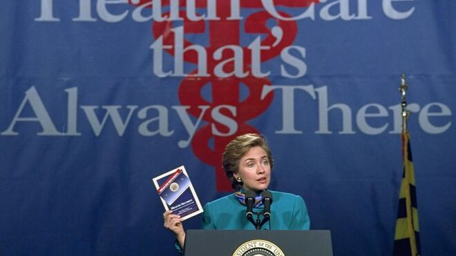 “É frequentemente quando a noite parece mais escura e antes de a febre rebentar, que se sente o momento da mudança, a ressurreição da esperança no meio do desespero e da apatia.” (fotografia de 1993)