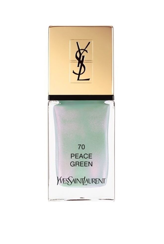 Yves Saint Laurent (preço sob consulta)