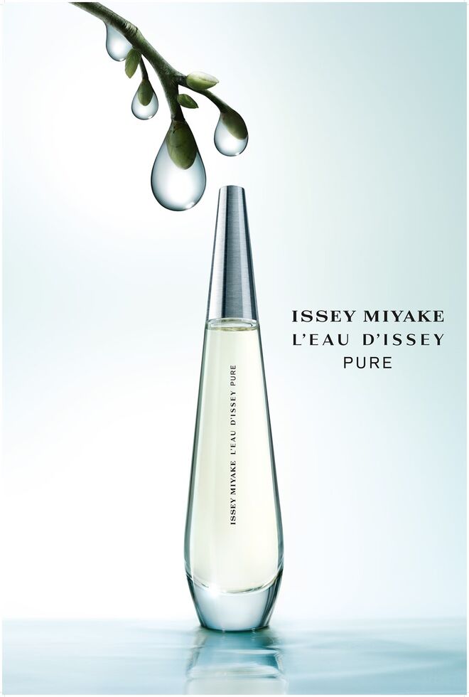 L’eau D’Issey Pure (EDP 30ML, 50€ | EDP 50ML, 81€ | EDP 90ML, 101€)
