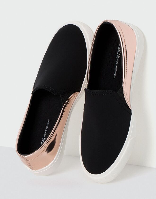 Pull & Bear, €25,99 