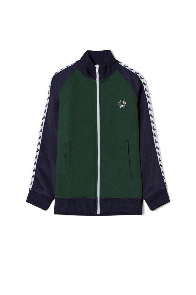 Fred Perry, €55