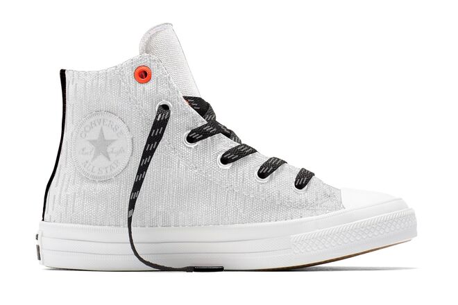 Converse (preço sob consulta)