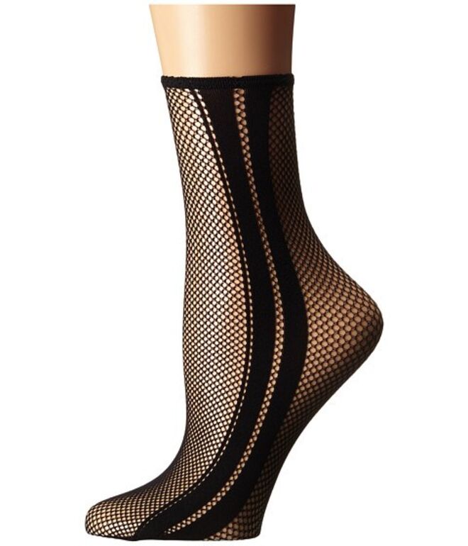 Wolford, €31,45, em www.zappos.com