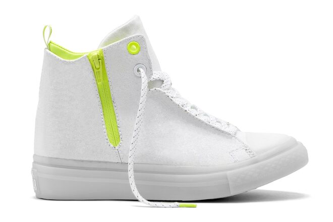 Converse (preço sob consulta)