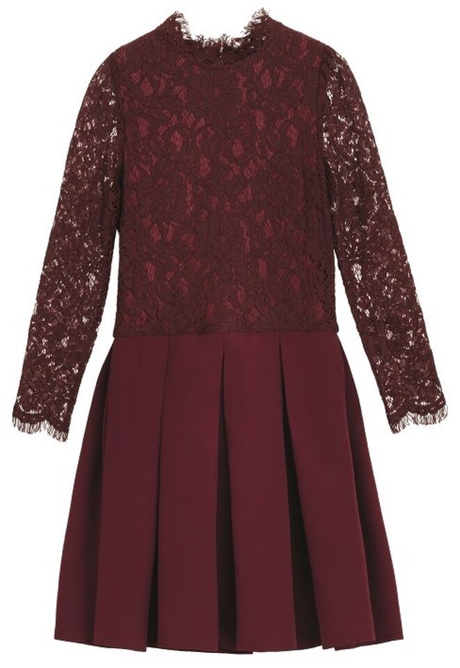 Molly Bracken, €85,40