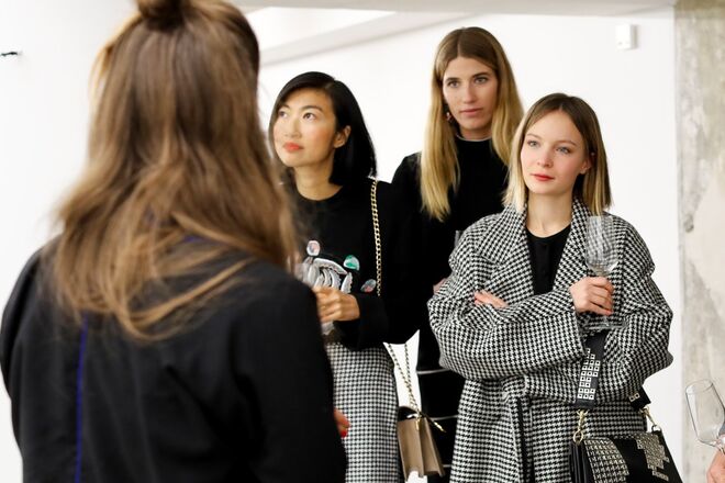 Mimi Xu, Veronika Heilbrunner e Diane Rouxel